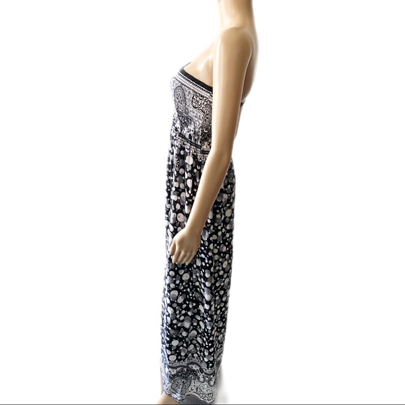 Milano Black Printed Halter Maxi Dress Size M - Picture 4 of 8